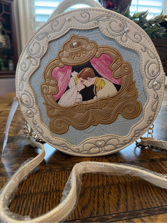 Danielle Nicole Handbags - 2020 Danielle Nicole Celebrates the 70th Anniversary of Cinderella